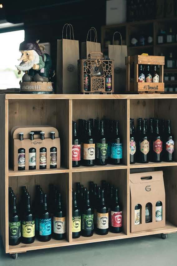 Les bouteilles de la cave Au Hangar